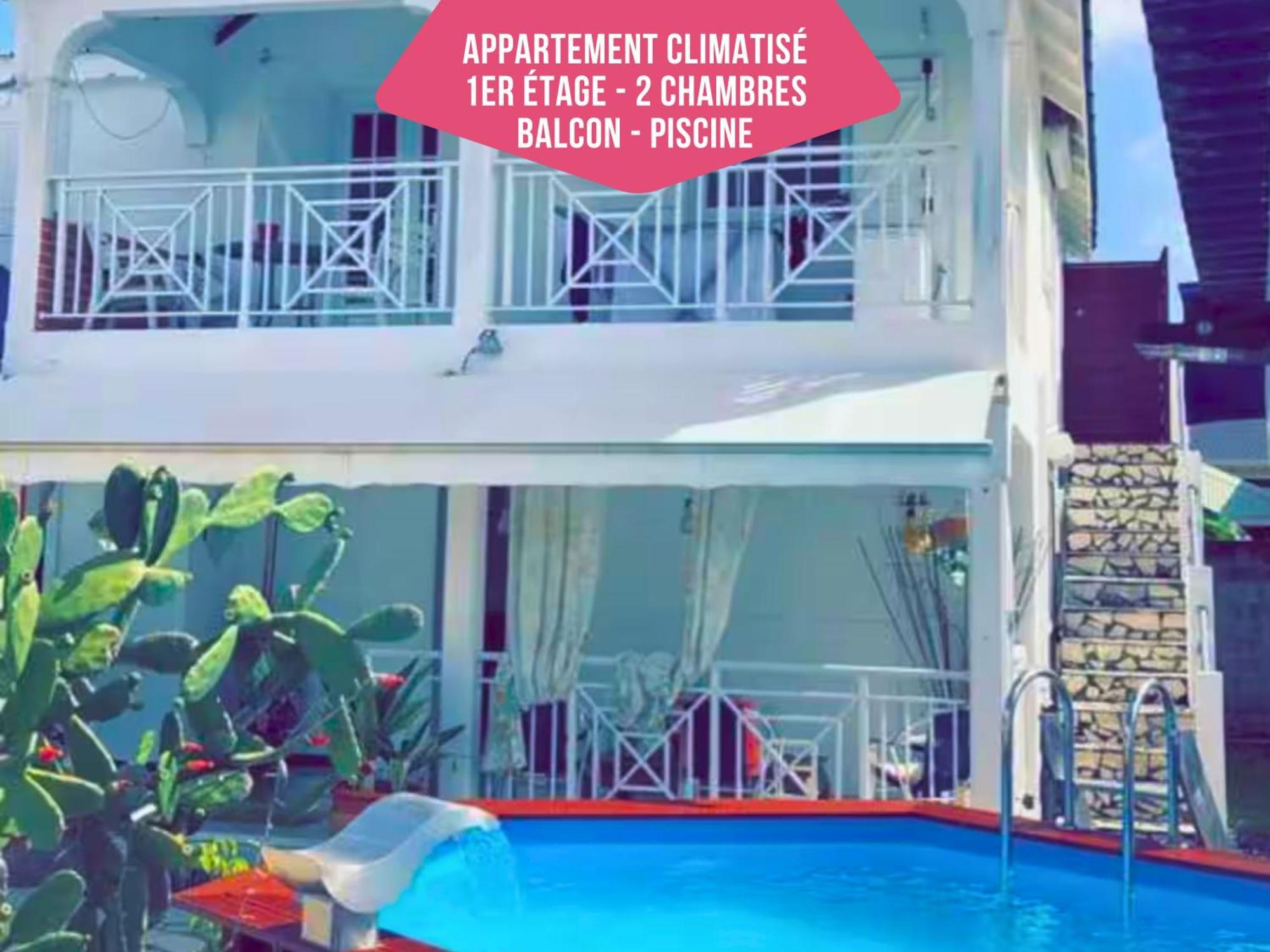 Le Sable Bleu - Evasion Tropicale A Sainte-Anne - Plage 5Min - Piscine - Parking - Logement Climatise - Vue Sur Les Palmiers - Parfait Pour Sejours En Famille Ou Entre Amis Exterior foto
